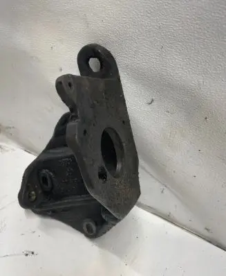 Volkswagen Multivan T4 Fuel pump bracket 074130147