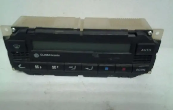 Volkswagen PASSAT B5 Climate control unit 3B1907044B
