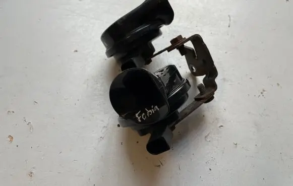 Skoda Fabia Mk1 (6Y) Horn signal 000209