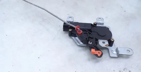 KIA Sorento Tailgate boot lock/latch motor 812403E000