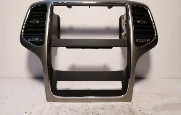 Jeep Grand Cherokee Radio/GPS head unit trim 07069090