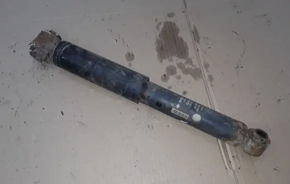 Nissan Qashqai Rear shock absorber/damper 56210JD75A 814902003468