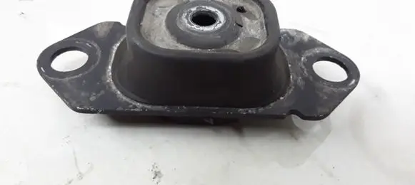 Nissan Micra Engine mount bracket 11220AX600 8200042455