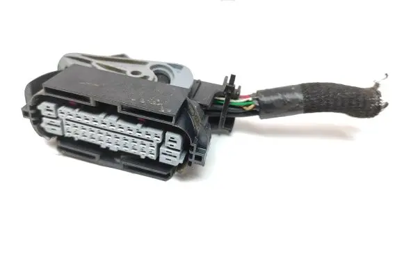 Renault Trafic III (X82) ABS module connector plug 