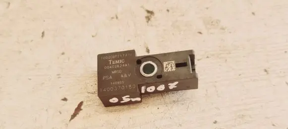 Peugeot 1007 Airbag deployment crash/impact sensor 1400370180 00402624A1 100ZC87287916