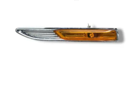 Ford Mondeo MK IV Front fender indicator light 7S7113K354BF