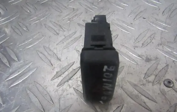 Mazda 3 I Hazard light switch bp4k664h0 03750330