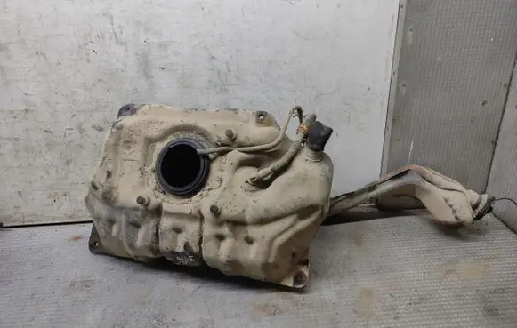 Toyota Yaris Fuel tank 771000D250
