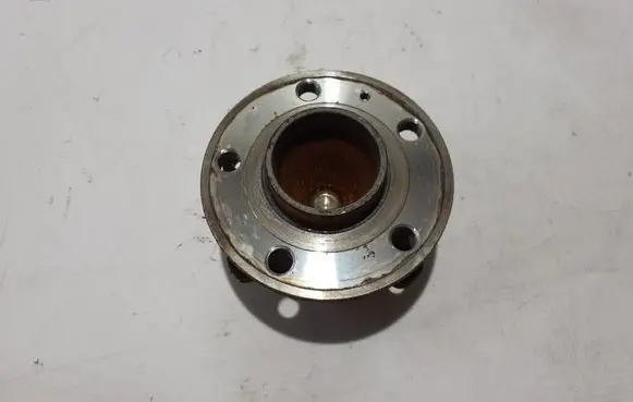 Volvo XC90 Rear wheel ball bearing 32331434