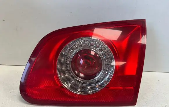 Volkswagen PASSAT B6 Rear/tail lights 27448002