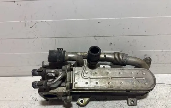 Audi A4 S4 B7 8E 8H EGR valve cooler 038131513D