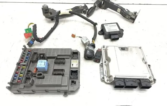 Lancia Phedra Engine ECU kit and lock set 0281011031 9646719080 9649477480
