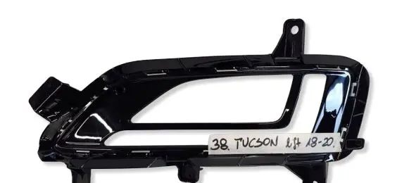 Hyundai Tucson TL Front bumper lower grill 86525D7530
