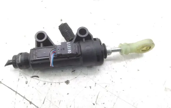 BMW 5 F10 F11 Clutch master cylinder 21526789732 13670610