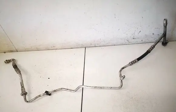 Ford Kuga I Air conditioning (A/C) pipe/hose