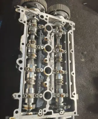 Volkswagen Golf VII Engine head 05e103469a