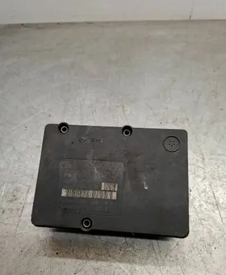 Mercedes-Benz C W203 ABS Pump A2095452932 00009421D0 10092515703