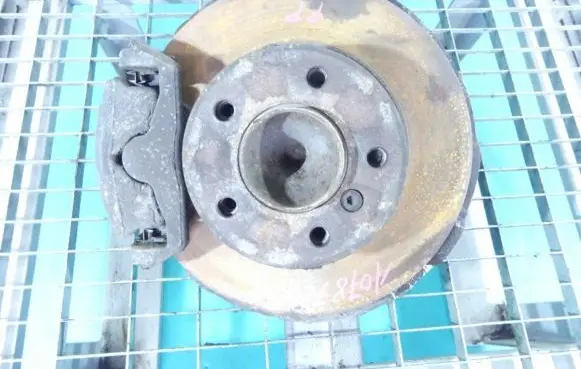 BMW 1 E81 E87 Front wheel hub spindle knuckle 6764444-03 IMPRK1078720