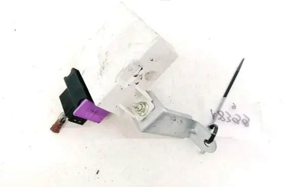 Toyota Avensis T250 Window wiper relay 8594005020 85940-05020