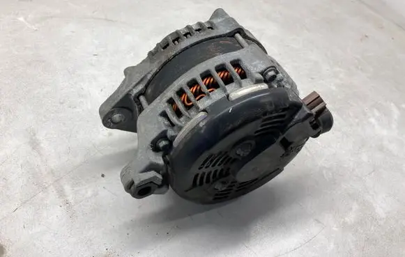 Ford Mustang V Generator/alternator GR3T10300DA TN1042106841