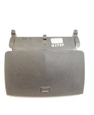 Mercedes-Benz C W204 Screen/display/small screen 2046800031