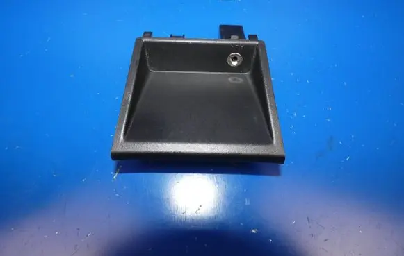 Volvo XC60 AUX in-socket connector 31285608