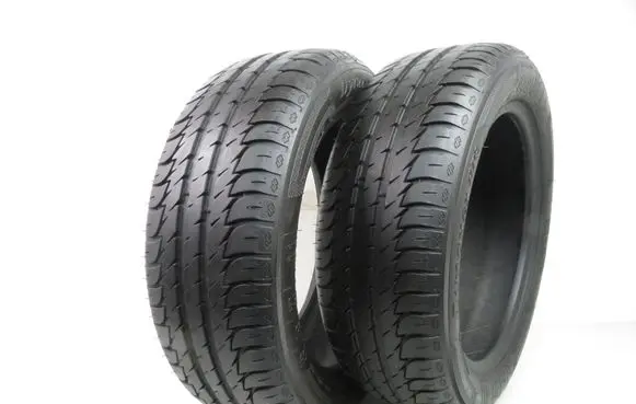 Volkswagen Golf V R16 summer tire 