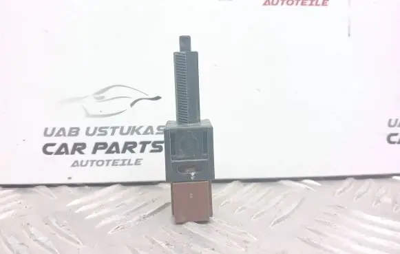 Nissan Almera Tino Brake pedal sensor switch