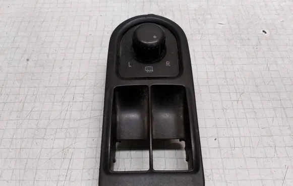 Volkswagen Transporter - Caravelle T5 Wing mirror switch 7E1956565E 7H5959539
