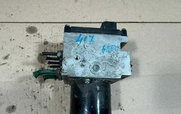 Peugeot 407 ABS Pump 9658028480 15710501A