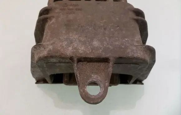 Audi A3 S3 8L Engine mount bracket 1J0199555