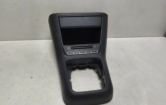 Volkswagen Tiguan Center console 5N1863476A