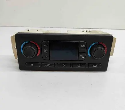 Chevrolet TrailBlazer Interior fan control switch 15814151