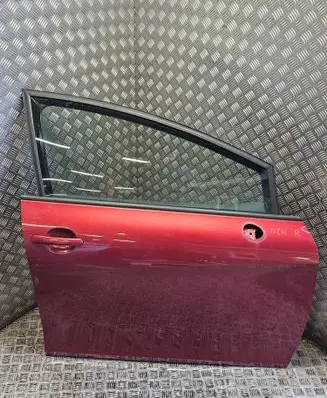 Seat Leon (1P) Front door 1P0831056A