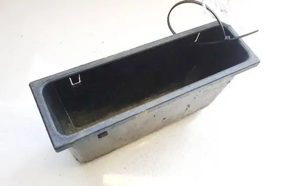 Mercedes-Benz Sprinter W901 W902 W903 W904 Glove box 9016890591