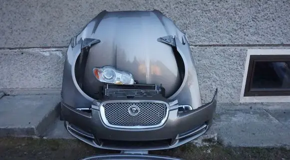 Jaguar XF X250 Front piece kit 