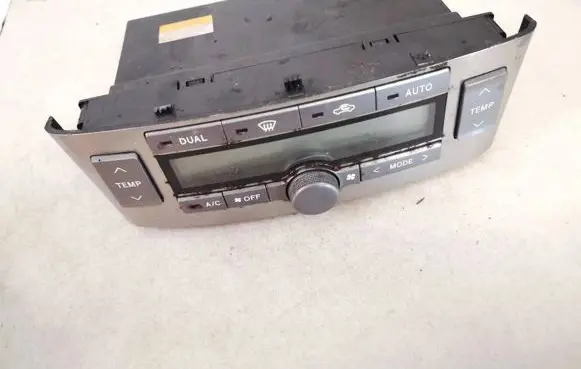 Toyota Avensis T250 Climate control unit 5590005150 55900-05150