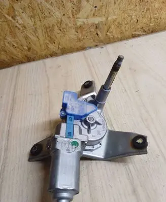 Honda FR-V Rear window wiper motor 33845D
