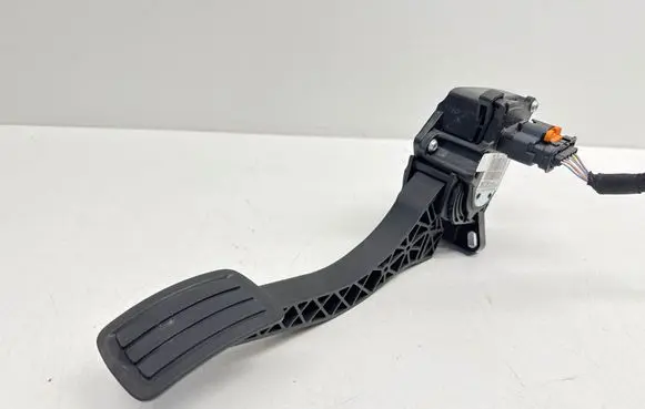 Peugeot 308 Accelerator throttle pedal 9674829180 86ET347376270