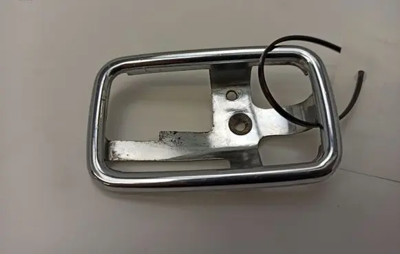 Mercedes-Benz COMPAKT W115 Front door handle cover 1087660611