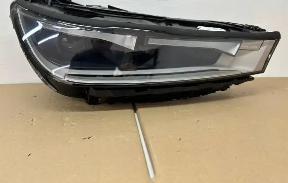 BMW iX Headlight/headlamp 5A3CE96