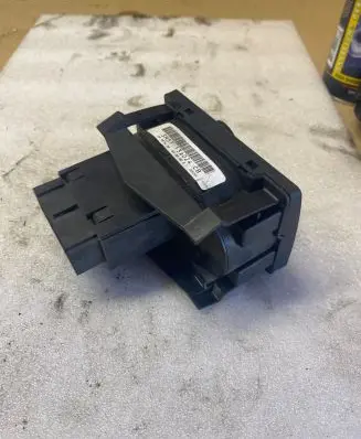 Ford Focus C-MAX Light switch 3M5T13A024CB
