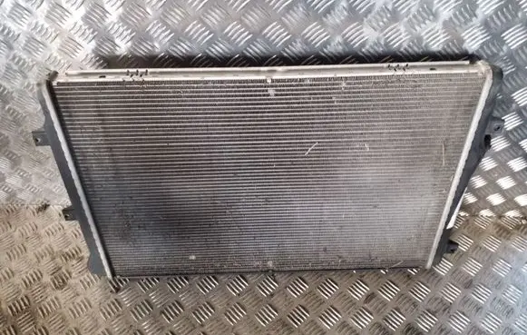 Skoda Yeti (5L) Coolant radiator 1K0121251DM