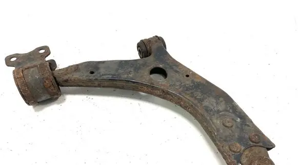 Volvo V50 Front lower control arm/wishbone