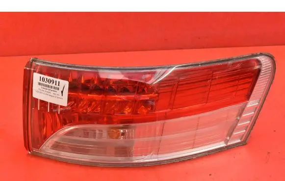Toyota Avensis T270 Rear/tail lights