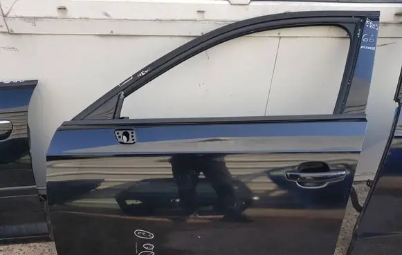 Audi A3 S3 8V Front door 