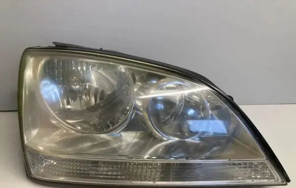 KIA Sorento Headlight/headlamp