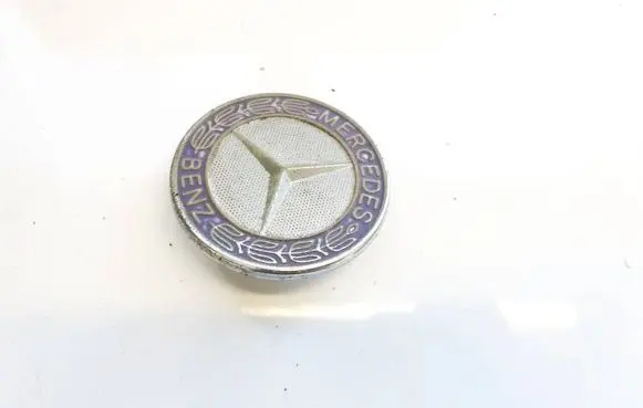 Mercedes-Benz E W212 Original wheel cap 2048170616