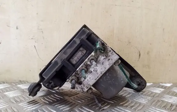 Renault Scenic II - Grand scenic II ABS Pump 0265231474 8200344606