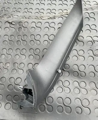 Volkswagen Tiguan Tailgate/trunk side cover trim 5N0867704B